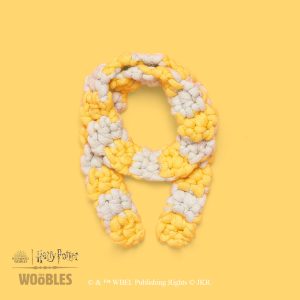 Tiny Hufflepuff™ Scarf Crochet Kit | The Woobles